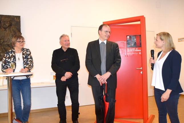 Ausstellung „Welt-MARKEN in Szene gesetzt“
