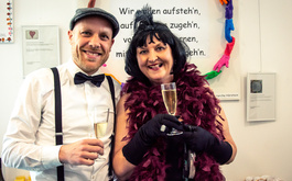 Helau aus dem Caritashaus: Unter dem Motto "Die Goldenen 20er" feierten die Mitarbeiter des Diözesan-Caritasverbands am Dienstag gemeinsam Fasching.