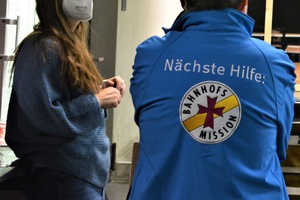 Aufwärmen, Versorgung, Ansprache: Während viele Hilfsangebote für Menschen ohne festen Wohnsitz derzeit weiter heruntergefahren werden müssen, stellt die Würzburger Wärmehalle eine wichtige Anlaufstelle dar.