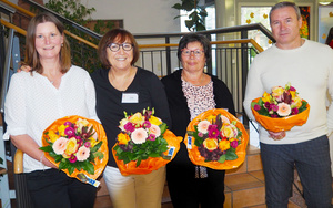 Zur Feier des 25. Jubiläums der Altarweihe im Haus St. Hedwig in Veitshöchheim wurden auch mehrere Silberne Dienstjubiläen gefeiert.