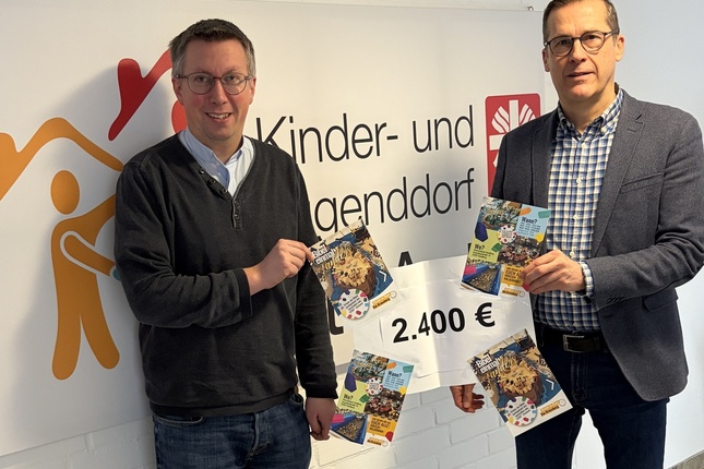 Bibel-Szenen mit Legosteinen nach.