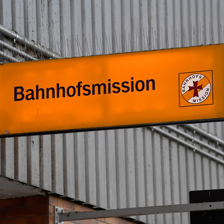 Diesjähriger Tag der Bahnhofsmission unter dem Motto „Menschlichkeit gibt Halt“.