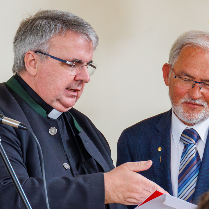 Verleihung Goldenes Caritaskreuz
