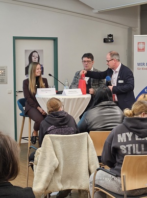 Podiumsdiskussion im Caritashaus