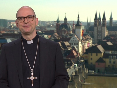 Bischof Franz Jung hat sich in einem Video-Gruß an die Mitarbeiterinnen und Mitarbeiter der Caritas in Unterfranken gewandt.