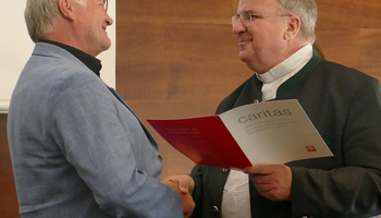  Dr. Peter Müller ausgezeichnet